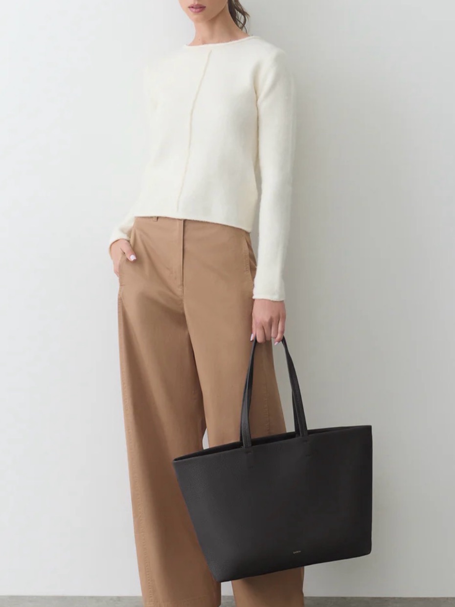 Cuyana Classic Black Leather Tote Excellent Condition With Dustbag!